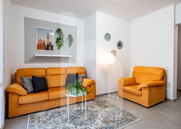 Homiday - New House - Pisa Aeroporto - Free Parking