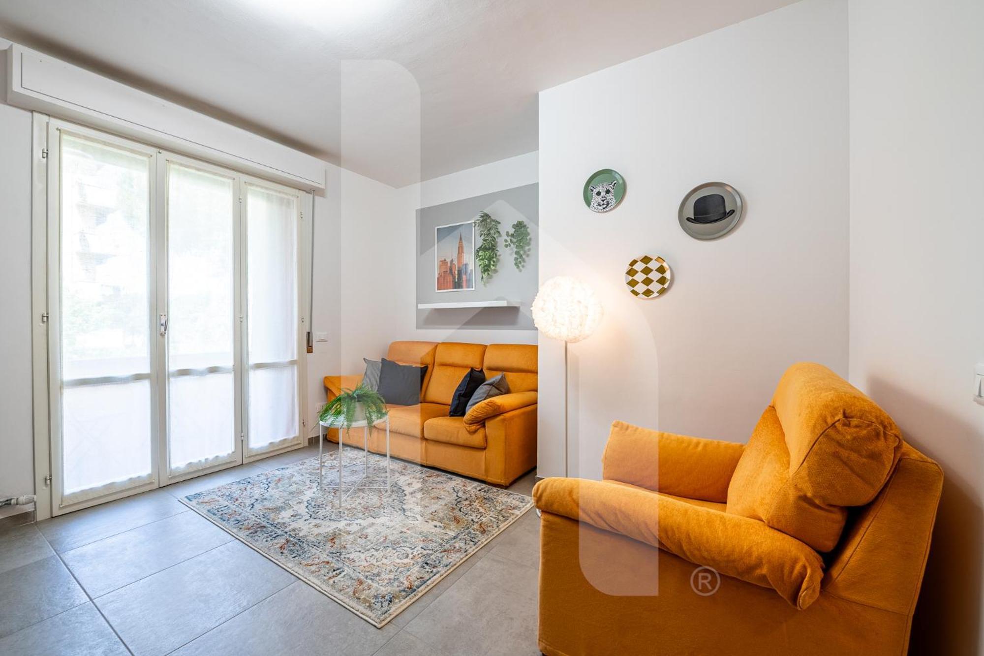 Homiday - New House - Aeroporto - Free Parking Apartment