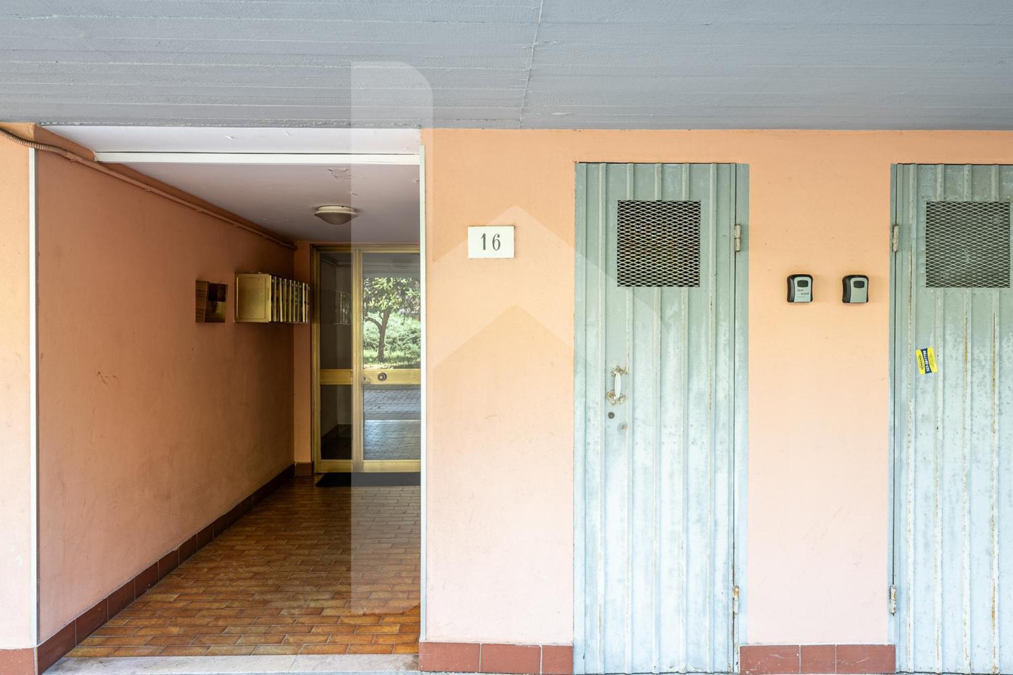 Homiday - New House - Aeroporto - Free Parking Apartment