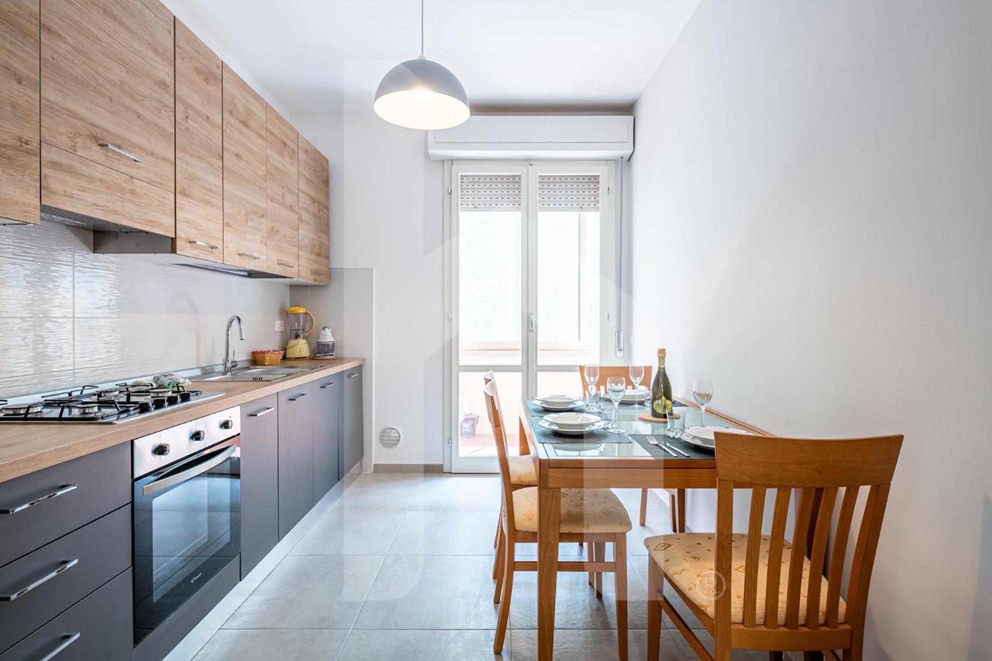 Apartment Homiday - New House - Aeroporto - Free Parking